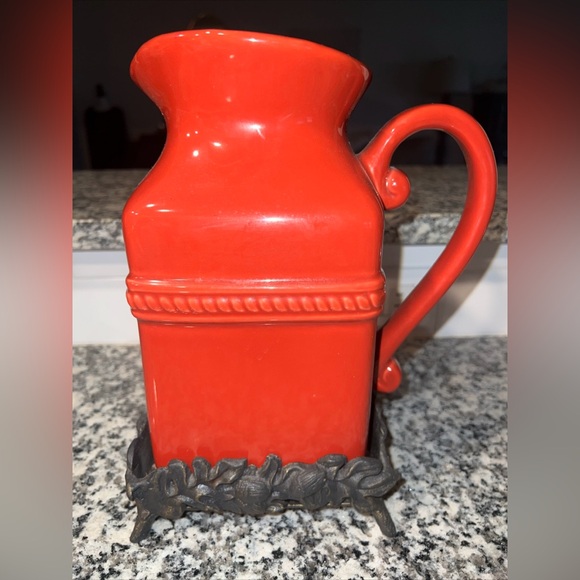 Belaverra Acorn Paprika Red Pitcher No Chips Or Cracks with metal base - Picture 2 of 4